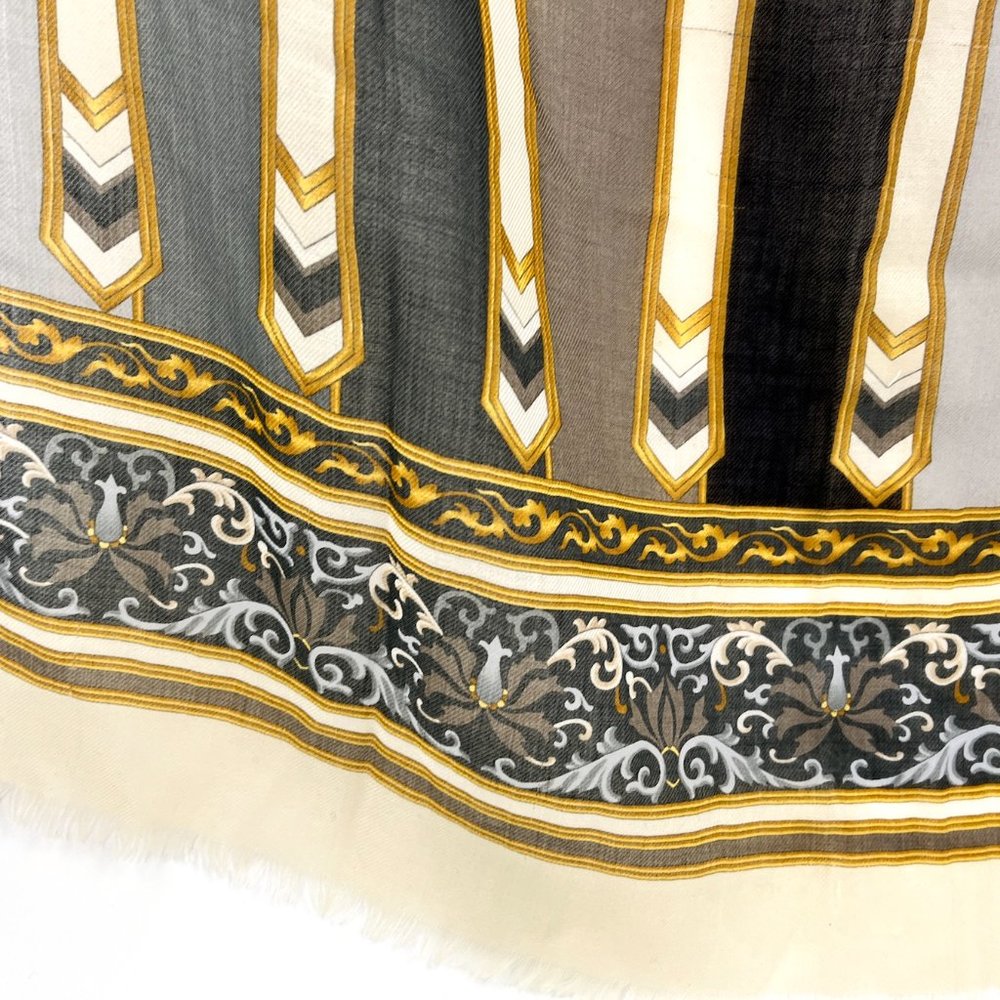 Sold on our website CHANEL Black Gray Cashmere Rectangular CC Logo Fringe Scarf - Picture 7 of 13